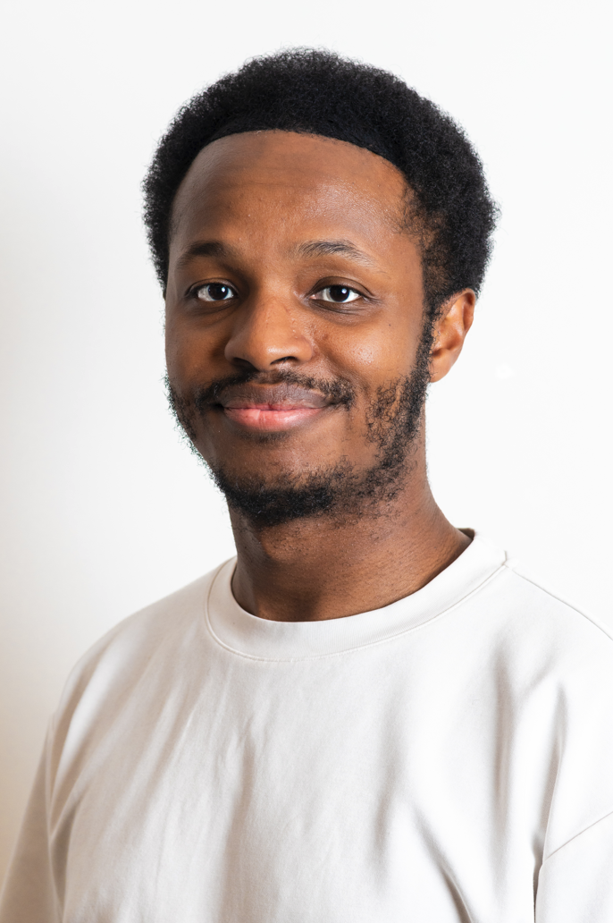 Myhydhoir Saïd Ahmed, gestionnaire administratif, secretariat@avecsante.fr